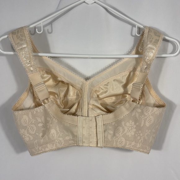 Playtex 18 Hour Ultimate Shoulder Comfort Wireless Full Coverage Bra | Size 34D - Picture 5 of 6